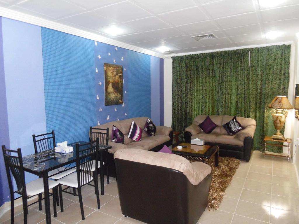 Leader Apartments 2 Кувейт Стая снимка