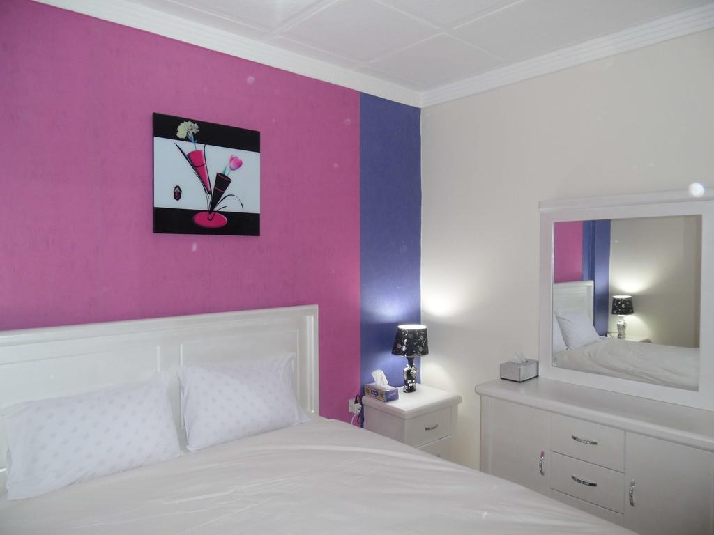 Leader Apartments 2 Кувейт Стая снимка