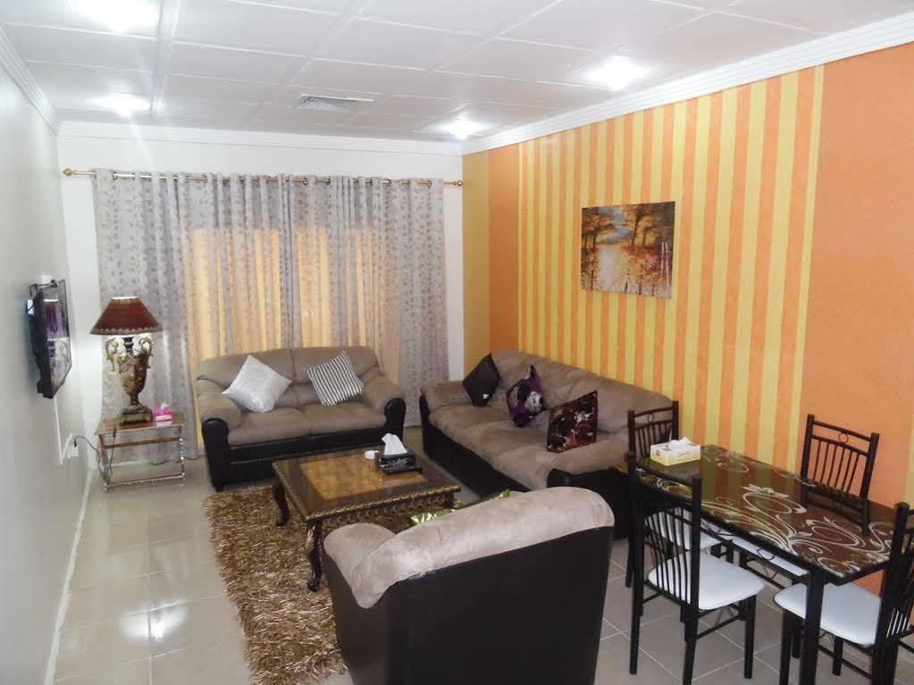 Leader Apartments 2 Кувейт Екстериор снимка