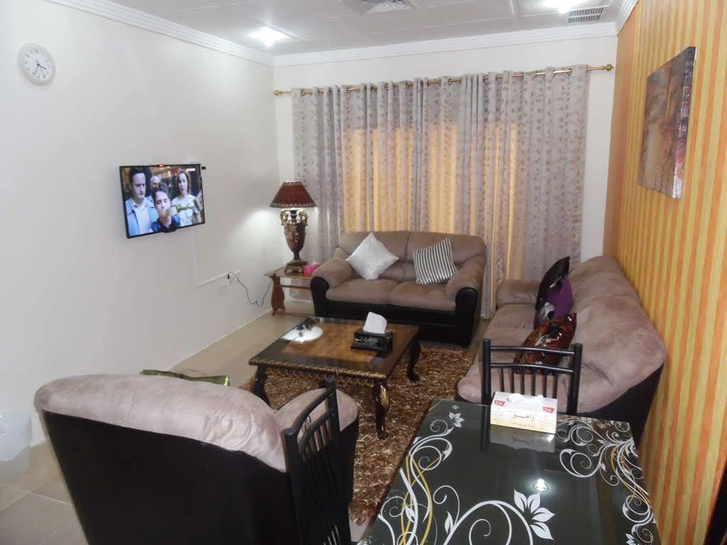 Leader Apartments 2 Кувейт Екстериор снимка